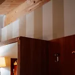 Grand Elite Hotel