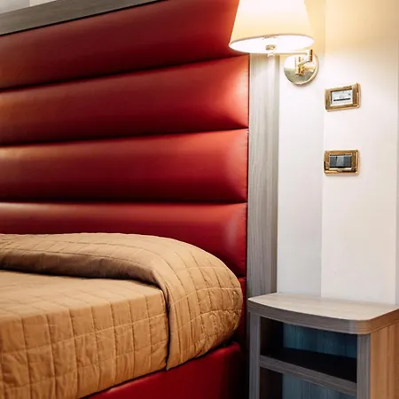 Hotel Grand Elite 3*