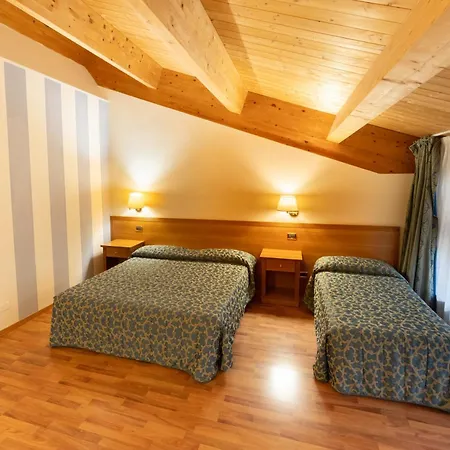 酒店 精华大酒店 3*