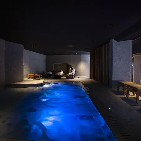 Grand Elite Ξενοδοχείο 3*