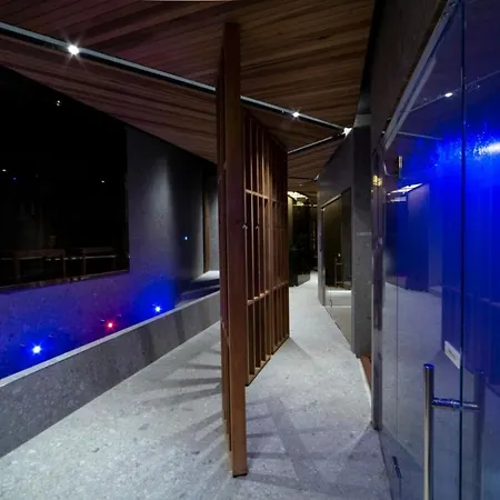 Grand Elite Ξενοδοχείο 3*