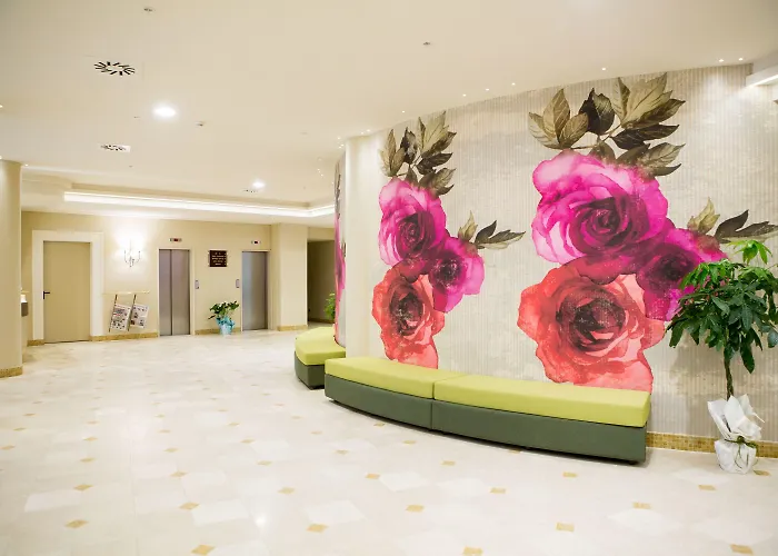 Hotel Grand Elite 3*