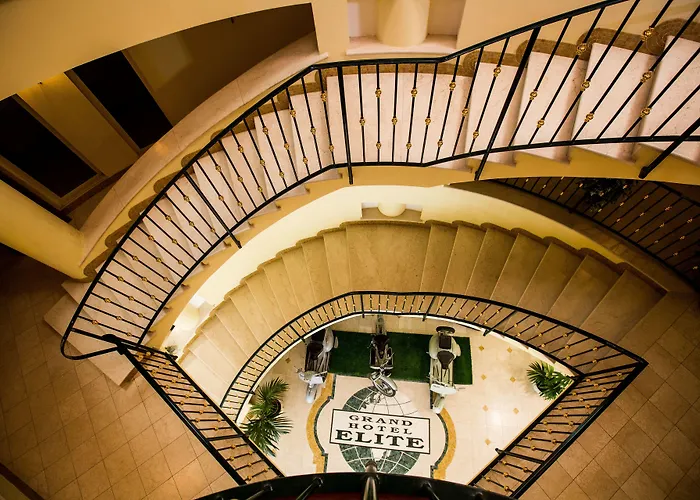 Hotel Grand Elite 3*